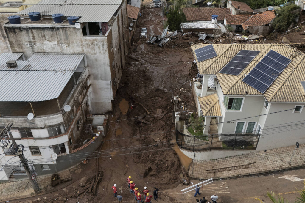 Defesa Civil de Minas Gerais Alerta: População da Zona da Mata Deve Manter-se Afastada de Áreas de Risco