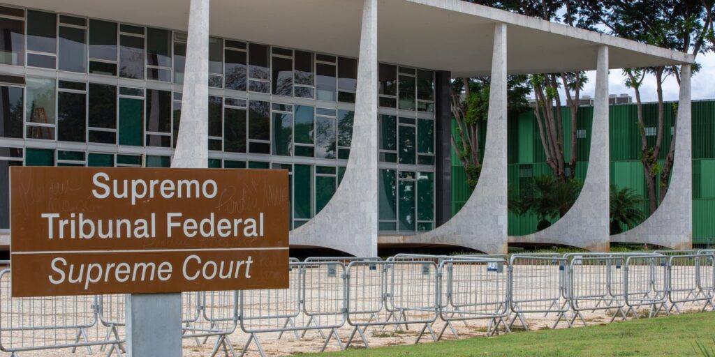STF Aceita Denúncia Contra Deputados por Corrupção