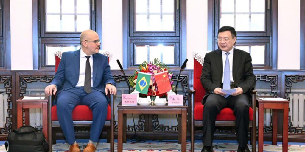 EBC Estabelece Novas Parcerias Durante Visita à China