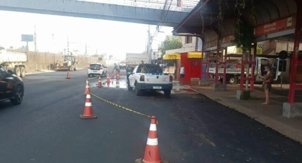Interrupção de Água em Canoas: Conserto de Tubulação pela Corsan Afeta Dois Bairros
