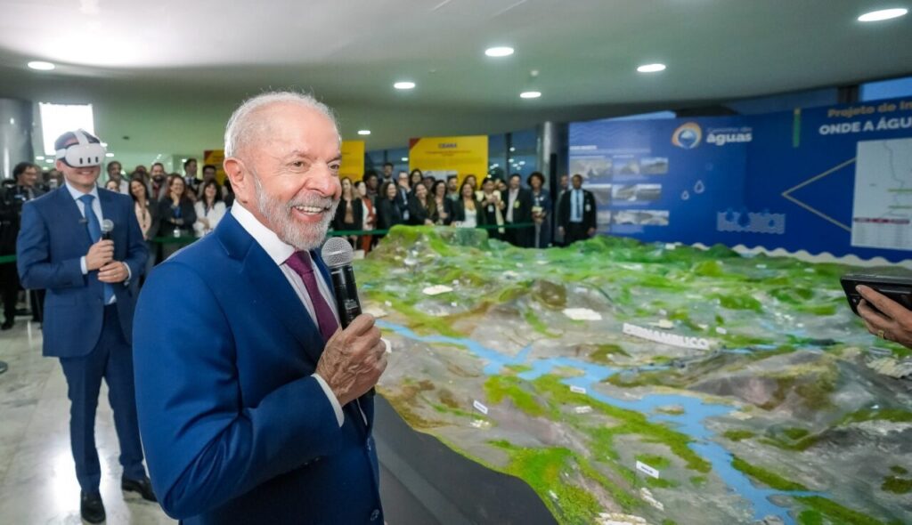 Lula afirmou que a decisão faz parte de um esforço do governo para evitar que crises internacionais atinjam diretamente a população