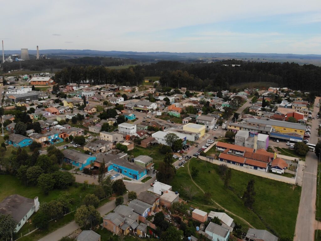 Adolescente de 14 Anos se Entrega à Polícia Após Suspeita de Homicídio do Pai em Candiota