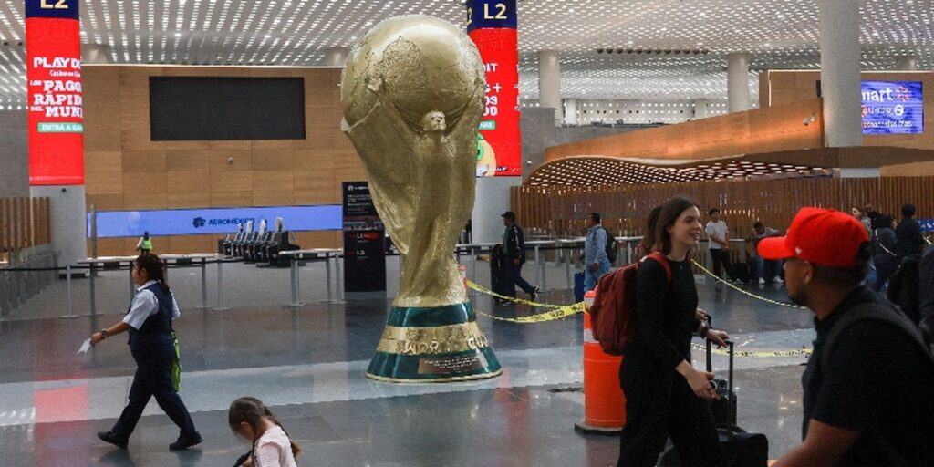 Preparativos para a Copa do Mundo Transformam Infraestrutura da Cidade do México