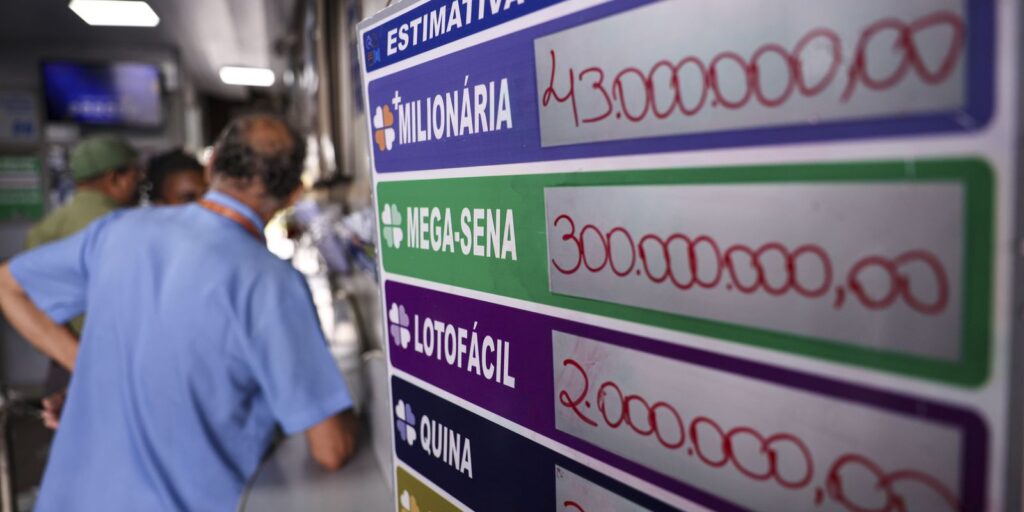 Divisão de Prêmios da Mega-Sena de 30 Anos: Rio de Janeiro e Fortaleza Celebram Ganhadores