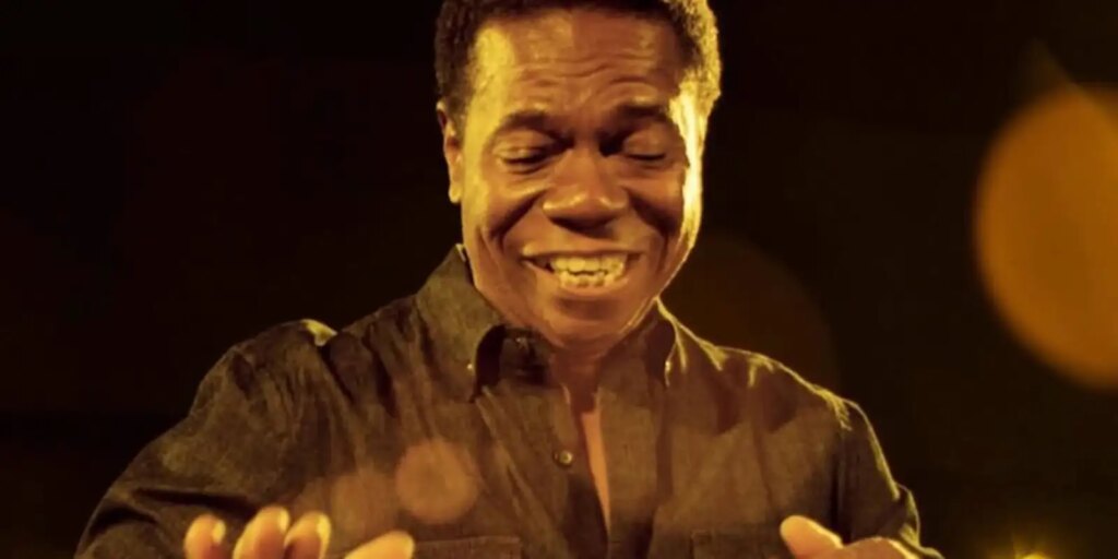 A Notável Contribuição de Percussionista Brasileiro em Álbum Icônico de Michael Jackson
